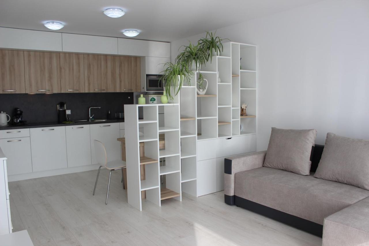 Leo Apartment Free Parking!!! Bratysława Zewnętrze zdjęcie